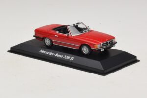 Mercedes 350 SL R107 Czerwony Maxichamps 1:43 940033432 Metal — zdjęcie 3 z 5