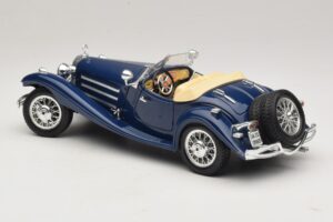 Mercedes 500K Roadster Niebieski Bburago 1:20 3070 Metal — zdjęcie 7 z 8