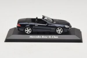 Mercedes SL R230 Niebieski Metalik Maxichamps 1:43 940037531 Metal