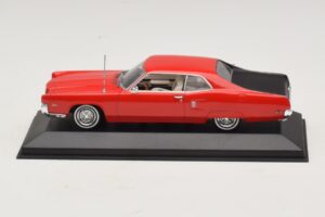 Mercury Marauder X-100 Czerwony Czarny Minichamps 1:43 400082121 Metal