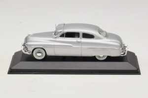 Mercury Monterey Srebrny Minichamps 1:43 400082404 Metal
