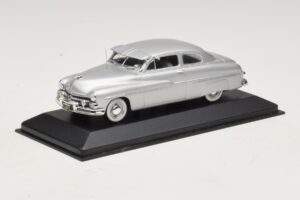 Mercury Monterey Srebrny Minichamps 1:43 400082404 Metal — zdjęcie 2 z 5