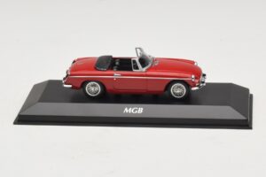 MG MGB Mk1 Czerwony Maxichamps 1:43 940131030 Metal