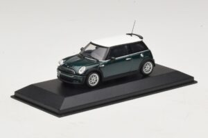 Mini Cooper One R50 Aero Green Z Białym Dachem Minichamps 1:43 MINI011 Metal — zdjęcie 2 z 5