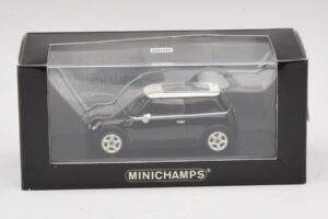 Mini Cooper S R53 Czarny Z Panoramicznym Dachem Minichamps 1:43 MINI022 Metal — zdjęcie 4 z 4