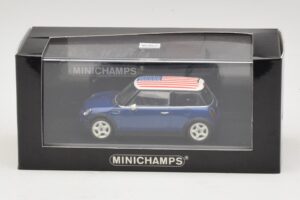Mini Cooper S R53 Niebieski Z Flagą Amerykańską Minichamps 1:43 MINI014 Metal — zdjęcie 5 z 5