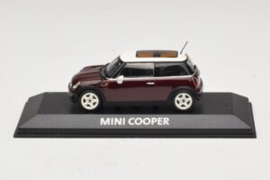 Mini Cooper S R53 Ciemnoczerwony Z Panoramicznym Dachem Minichamps 1:43 MINI019 Metal