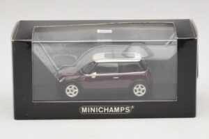 Mini Cooper S R53 Ciemnoczerwony Z Panoramicznym Dachem Minichamps 1:43 MINI019 Metal — zdjęcie 4 z 4