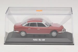 NSU Ro 80 Czerwony Maxichamps 1:43 940015402 Metal — zdjęcie 4 z 5