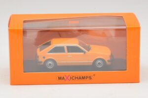Opel Kadett D Pomarańczowy Maxichamps 1:43 940044101 Metal — zdjęcie 5 z 5