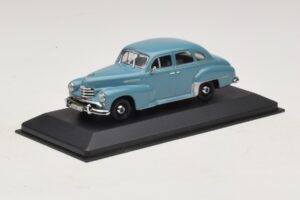 Opel Kapitän Niebieski Minichamps 1:43 430043308 Metal — zdjęcie 2 z 5