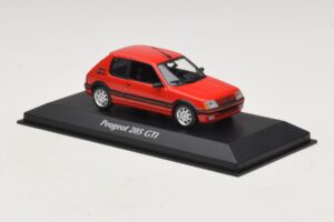 Peugeot 205 GTi Czerwony Maxichamps 1:43 940112300 Metal — zdjęcie 3 z 5