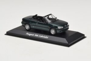 Peugeot 306 Kabriolet Zielony Metalik Maxichamps 1:43 940112833 Metal — zdjęcie 3 z 5