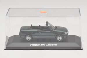 Peugeot 306 Kabriolet Zielony Metalik Maxichamps 1:43 940112833 Metal — zdjęcie 4 z 5