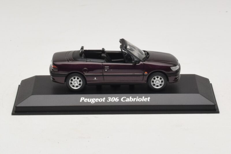 Peugeot 306 Kabriolet Fioletowy Metalik Maxichamps 1:43 Peugeot 306 Kabriolet Fioletowy Metalik Maxichamps 1:43 940112834 Metal