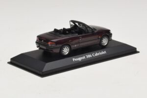 Peugeot 306 Kabriolet Fioletowy Metalik Maxichamps 1:43 940112834 Metal — zdjęcie 2 z 5