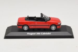 Peugeot 306 Kabriolet Czerwony Maxichamps 1:43 940112830 Metal