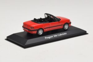 Peugeot 306 Kabriolet Czerwony Maxichamps 1:43 940112830 Metal — zdjęcie 2 z 5
