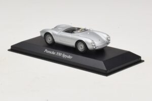Porsche 550 Spyder Srebrny Maxichamps 1:43 940066030 Metal — zdjęcie 3 z 5