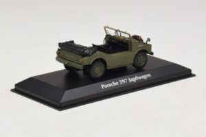 Porsche 597 Jagdwagen Oliwkowy Maxichamps 1:43 940065300 Metal — zdjęcie 2 z 5