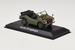 Porsche 597 Jagdwagen Oliwkowy Maxichamps 1:43 940065300 Metal — zdjęcie 3 z 5