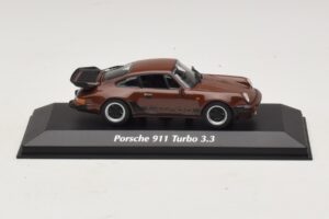 Porsche 911 930 Turbo 3.3 Brązowy Maxichamps 1:43 940069001 Metal