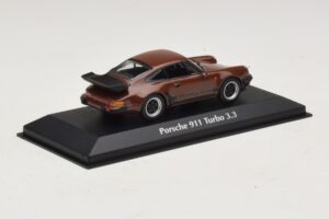 Porsche 911 930 Turbo 3.3 Brązowy Maxichamps 1:43 940069001 Metal — zdjęcie 2 z 5