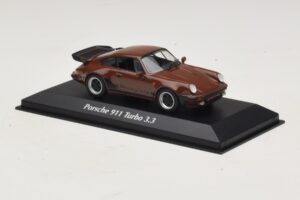 Porsche 911 930 Turbo 3.3 Brązowy Maxichamps 1:43 940069001 Metal — zdjęcie 3 z 5