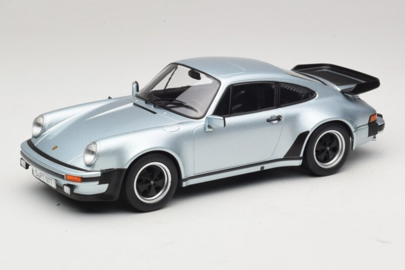 Porsche 911 930 Turbo 3.3 Srebrny KK-Scale 1:18 KKDC181444 Metal