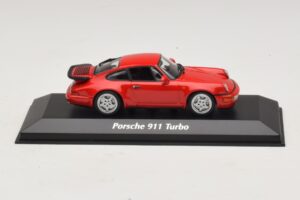 Porsche 911 964 Turbo Czerwony Maxichamps 1:43 940069102 Metal