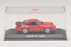 Porsche 911 964 Turbo Czerwony Maxichamps 1:43 940069102 Metal — zdjęcie 4 z 5
