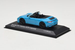 Porsche 911 991.1 Carrera 4 GTS Kabriolet Niebieski Minichamps 1:43 410067332 Metal — zdjęcie 3 z 5