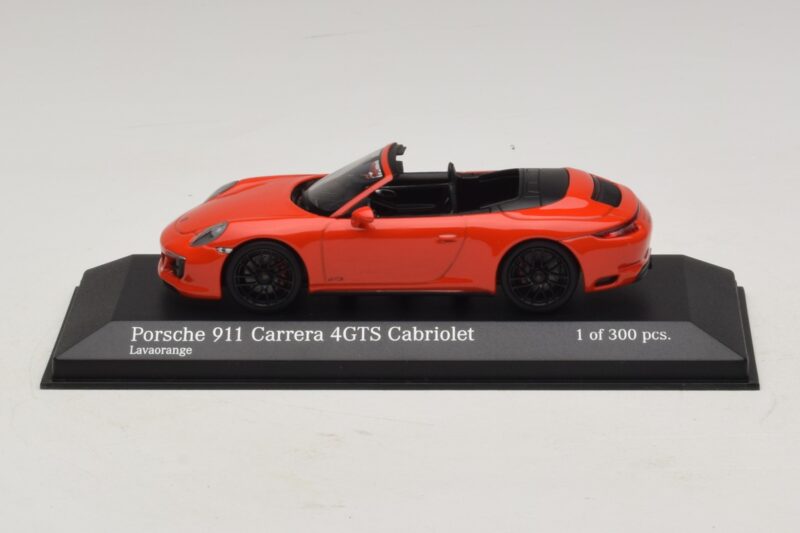 Porsche 911 991.1 Carrera 4 GTS Kabriolet Pomarańczowy Minichamps 1:43 410067331 Metal