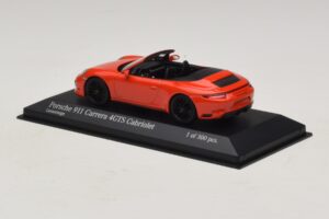 Porsche 911 991.1 Carrera 4 GTS Kabriolet Pomarańczowy Minichamps 1:43 410067331 Metal — zdjęcie 3 z 5