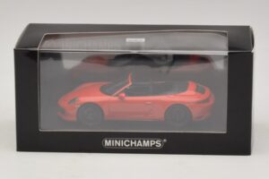 Porsche 911 991.1 Carrera 4 GTS Kabriolet Pomarańczowy Minichamps 1:43 410067331 Metal — zdjęcie 5 z 5