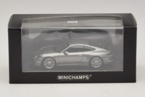 Porsche 911 991.1 R Srebrny Minichamps 1:43 410066224 Metal — zdjęcie 5 z 5