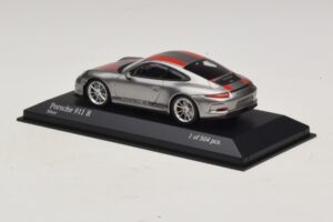 Porsche 911 991.1 R Srebrny Z Pomarańczowymi Pasami Minichamps 1:43 410066222 Metal — zdjęcie 3 z 5
