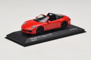 Porsche 911 991.1 Targa 4 GTS Czerwony Minichamps 1:43 410067340 Metal — zdjęcie 2 z 5