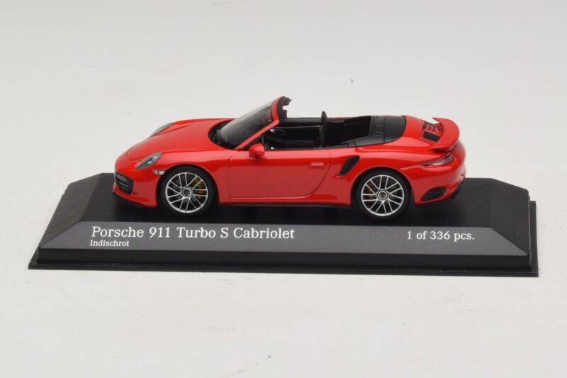Porsche 911 991.1 Turbo S Kabriolet Czerwony Minichamps 1:43 410067180 Metal