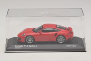 Porsche 911 991.1 Turbo S Czerwony Minichamps 1:43 410067170 Metal — zdjęcie 4 z 5