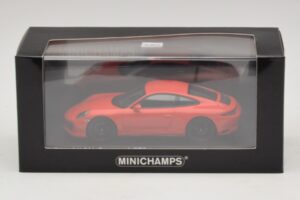 Porsche 911 991.2 Carrera 4 GTS Pomarańczowy Minichamps 1:43 410067321 Metal — zdjęcie 5 z 5