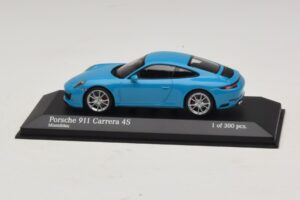 Porsche 911 991.2 Carrera 4S Niebieski Minichamps 1:43 410067242 Metal