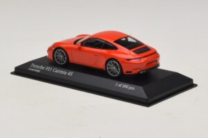 Porsche 911 991.2 Carrera 4S Pomarańczowy Minichamps 1:43 410067241 Metal — zdjęcie 3 z 5