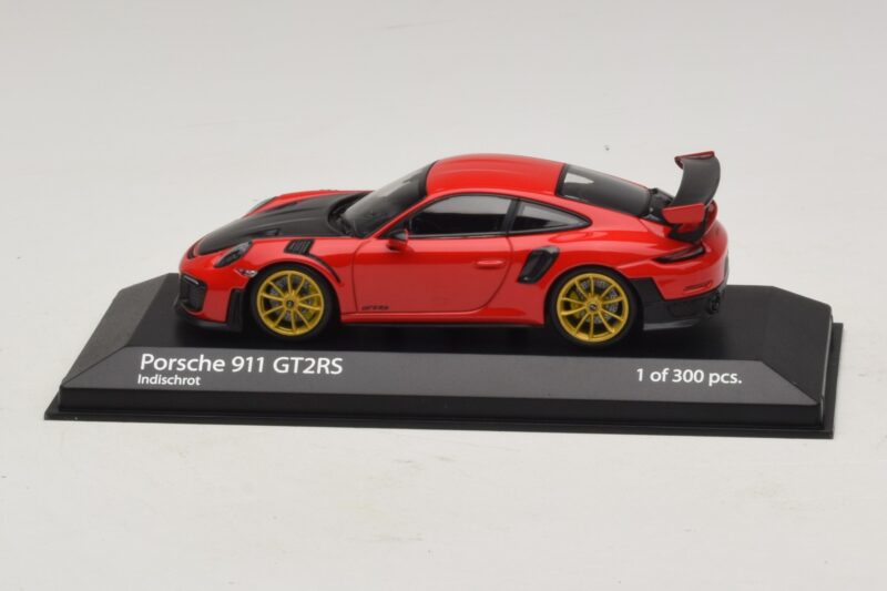Porsche 911 991.2 GT2 RS Czerwony Minichamps 1:43 410067227 Metal