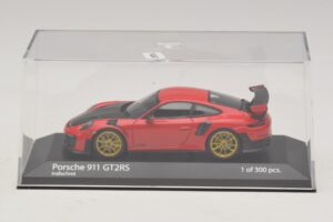 Porsche 911 991.2 GT2 RS Czerwony Minichamps 1:43 410067227 Metal — zdjęcie 4 z 5