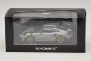 Porsche 911 991.2 GT2 RS Weissach Package Chalk Minichamps 1:43 410067220 Metal — zdjęcie 5 z 5
