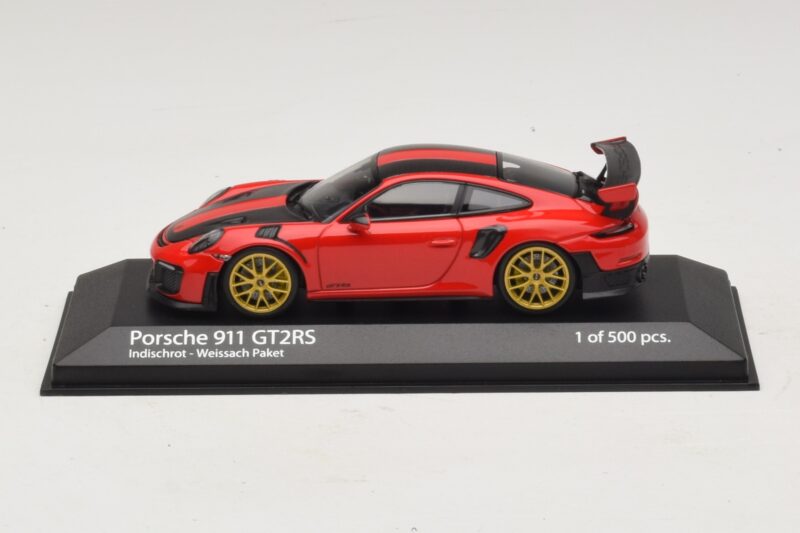 Porsche 911 991.2 GT2 RS Weissach Package Czerwony Minichamps 1:43 410067221 Metal