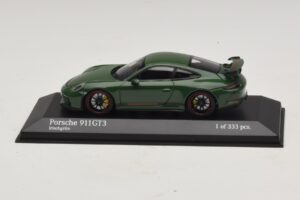 Porsche 911 991.2 GT3 Zielony Minichamps 1:43 410066028 Metal