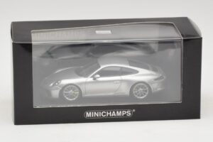 Porsche 911 991.2 GT3 Touring Srebrny Minichamps 1:43 410067422 Metal — zdjęcie 5 z 5