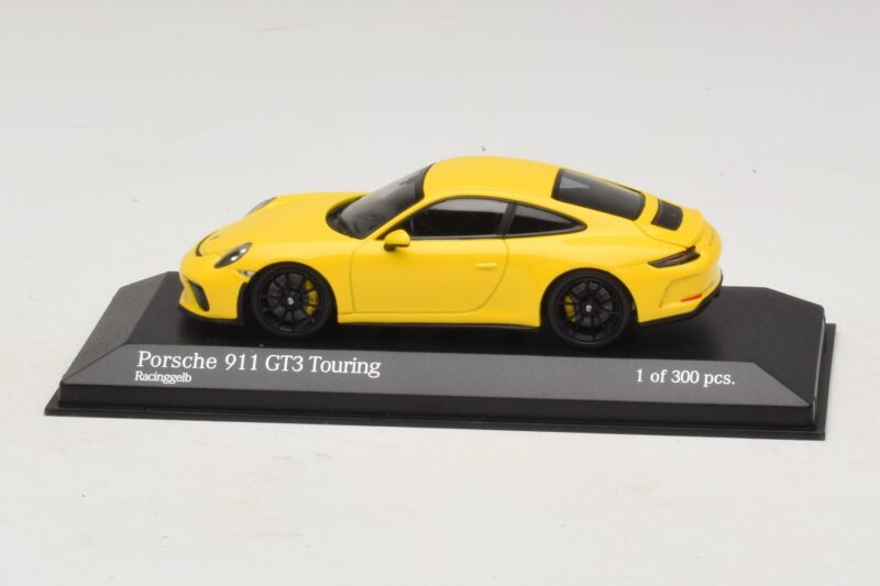 Porsche 911 991.2 GT3 Touring Żółty Minichamps 1:43 410067421 Metal
